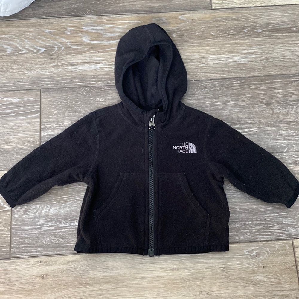 Black north face jacket